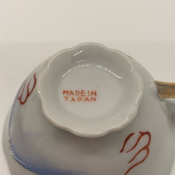 Vintage Made in Japan DRAGONWARE Tea Cup and Saucer - Picture 10 of 12